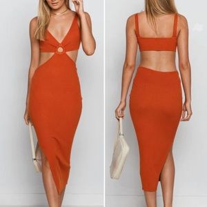 🆕 Beginning Boutique Katanna Cut Out Midi Dress Orange